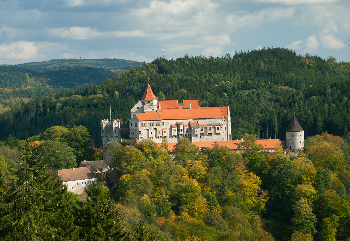 Замок Пернштейн, общий вид